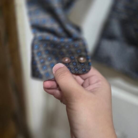 Stitch note shirt mens size medium blue brown geometric Egyptian cotton buttonup - Picture 10 of 10